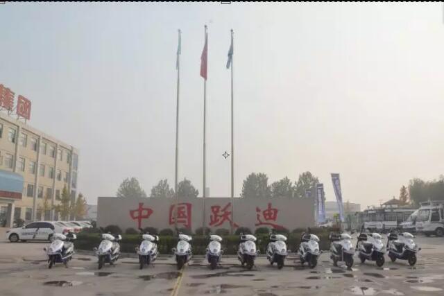 k8.com电动巡逻摩托车