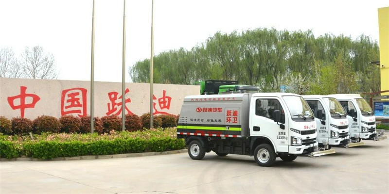 助力城市绿色发展丨k8.com纯电动路面养护车发车